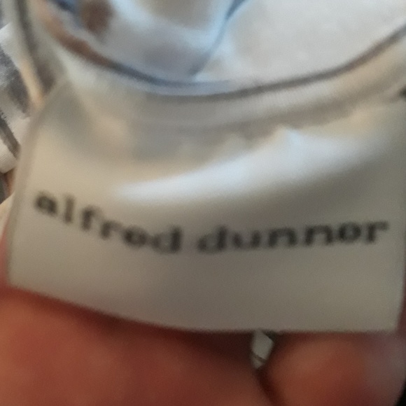 Top - Picture 4 of 4